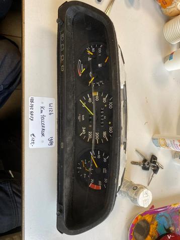 Mercedes W126 1989 km tellerklok 126 542 4757 beschikbaar voor biedingen