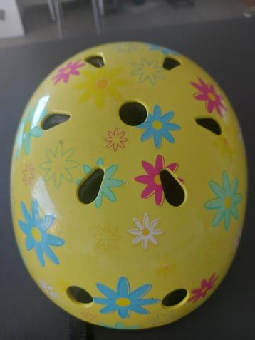 Kinder fietshelm 53-58cm beschikbaar voor biedingen