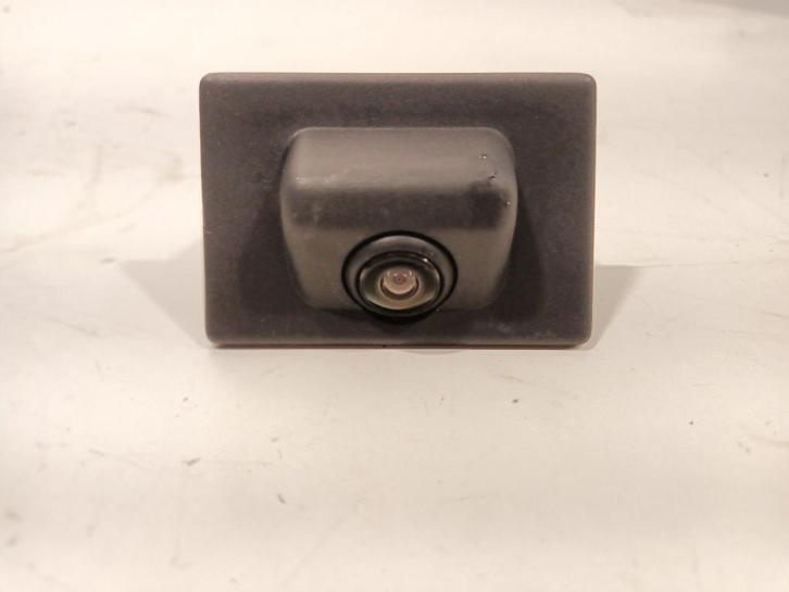 Camera achter Dacia Sandero, Auto-onderdelen, Elektronica en Kabels, Dacia, Gebruikt, Herkomst onderdeel bekend, 12 maanden garantie