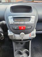 Peugeot 107 1.0i 5deurs ~ airco ~ garantie, Auto's, Voorwielaandrijving, Stof, 50 kW, Zwart
