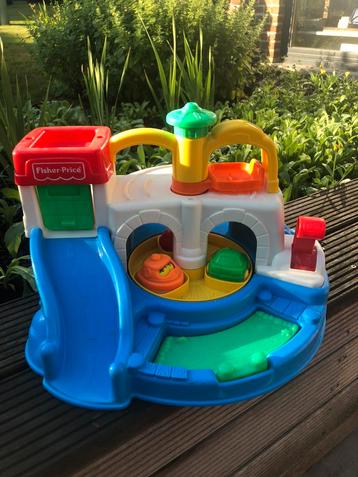 FISHER PRICE - draaimolen en andere beweegbare delen, Ophalen, Zo goed als nieuw