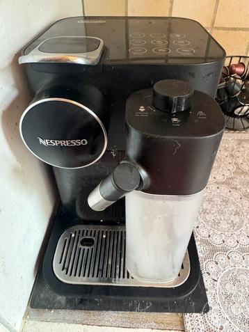 Nespresso gran lattissima zwart beschikbaar voor biedingen