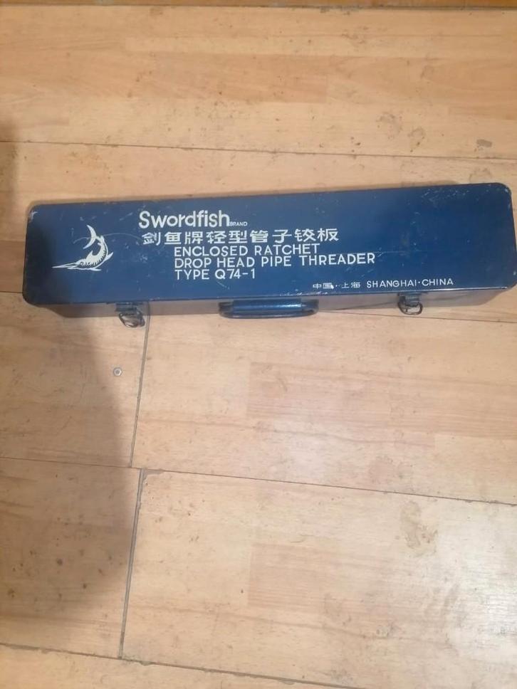 Slijpmachine voor loodgieterswerk met ratel, Doe-het-zelf en Bouw, Gereedschap | Handgereedschap, Nieuw, Ophalen