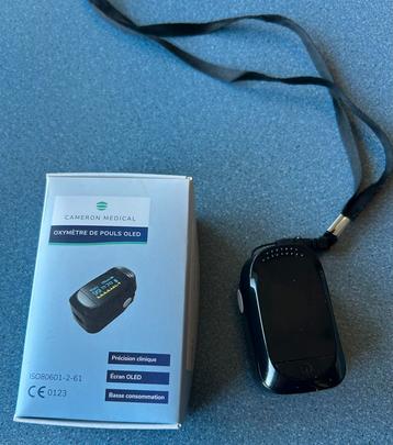 Pulsoximeter — OLED-scherm in de doos gekocht voor 40€ beschikbaar voor biedingen