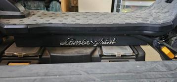 Elektrische Step Lamborghini Bronze met Helm Lamborghini beschikbaar voor biedingen