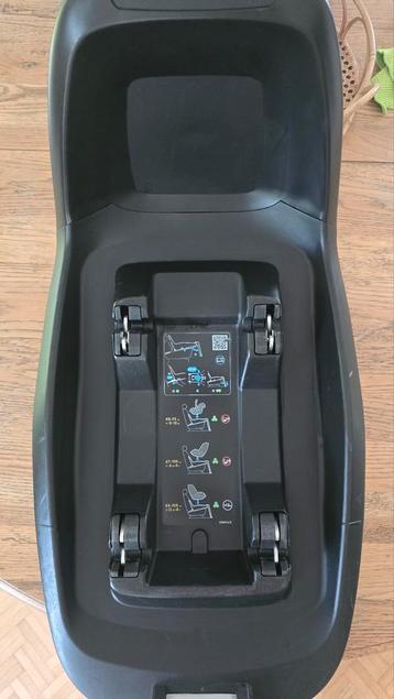 Isofix 2wayfix beschikbaar voor biedingen