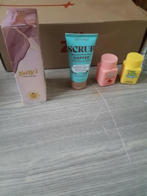 Soins facial et produit pour booster les cheveux 20€, Handtassen en Accessoires, Uiterlijk | Gezichtsverzorging, Nieuw, Verzorging