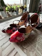 Mooie nieuwe lakee dansschoenen, Kleding | Dames, Schoenen, Ophalen of Verzenden, Zo goed als nieuw, Dansschoenen