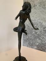 Bronzen beeld van Bruno Zach, Ophalen of Verzenden, Brons