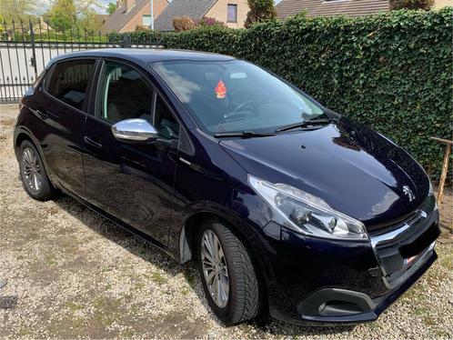 Peugeot 208, Auto's, Peugeot, ABS, Airbags, Airconditioning, Apple Carplay, Bluetooth, Cruise Control, Elektrische buitenspiegels