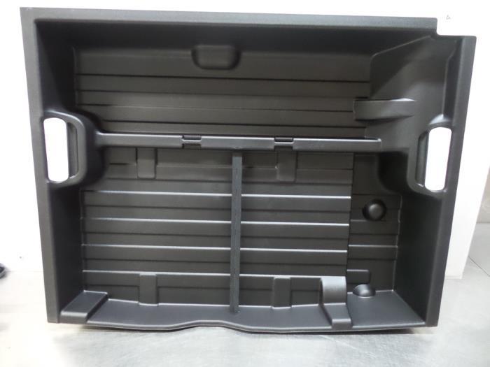 Coffre tapis d'un Mercedes GLK-Klasse (GLK-Klasse 08-), Autos : Pièces & Accessoires, Habitacle & Garnissage, Neuf, 3 mois de garantie