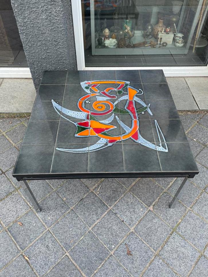 Vintage Adri Belarti keramische salontafel, jaren '60/'70., Maison & Meubles, Tables | Tables de salon, Comme neuf, Métal, Enlèvement ou Envoi
