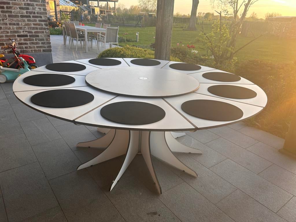 Extremis Arthur tafel, Tuin en Terras, Ophalen, Gebruikt, Rond, Overige materialen