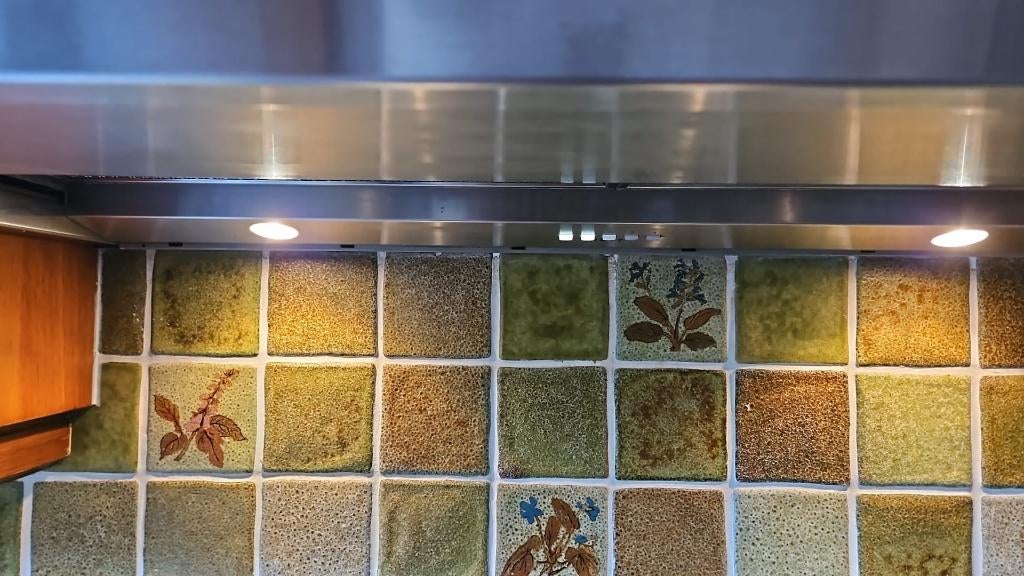 Dampkap Novy, Ophalen, Gebruikt, Inbouw