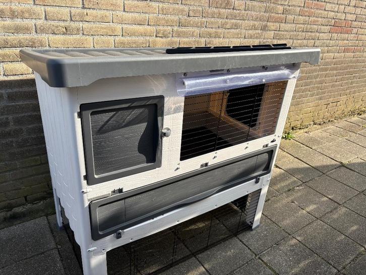 Clapier à lapins Ferplast Grand Lodge 120, Animaux & Accessoires, Rongeurs & Lapins | Cages & Clapiers, Comme neuf, Niche, 90 cm ou plus