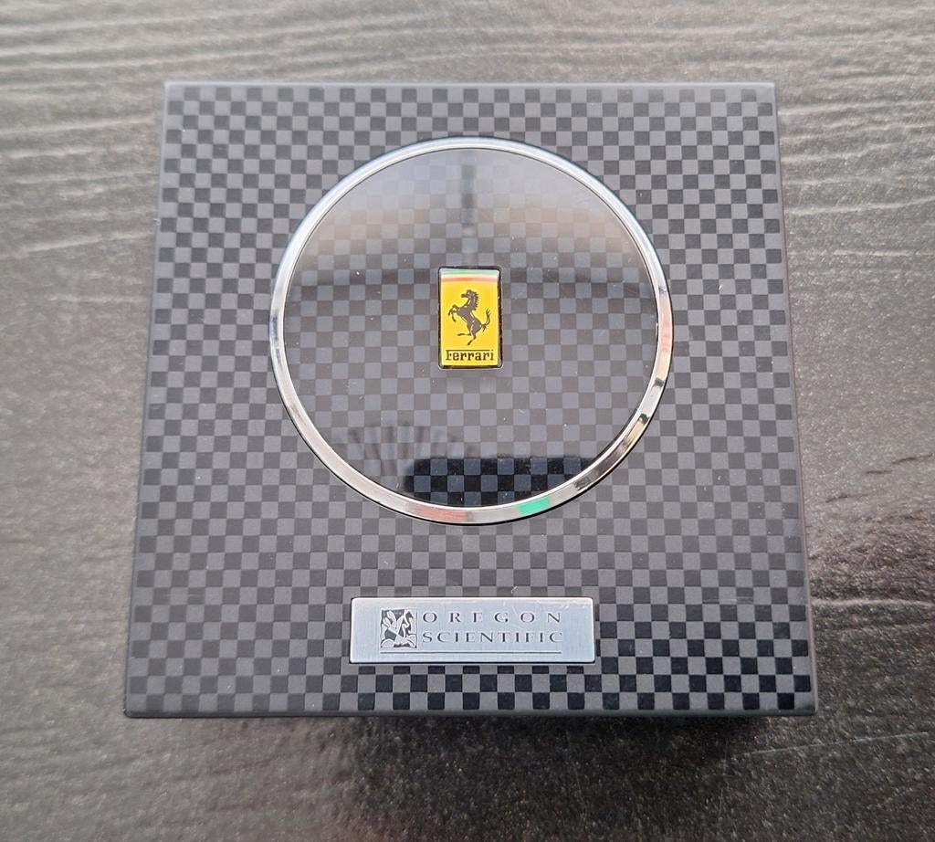 Ferrari réveil, Ophalen, Digitaal