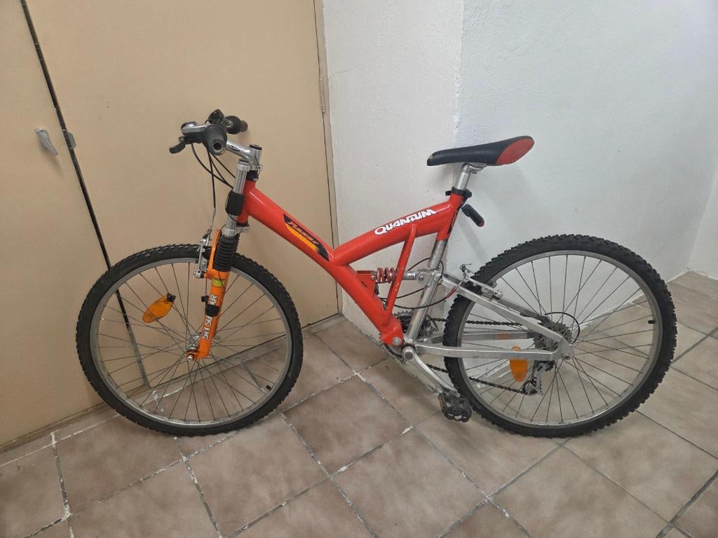 VELO VTT, Sports & Fitness, Cyclisme, Comme neuf, Autres types, Enlèvement