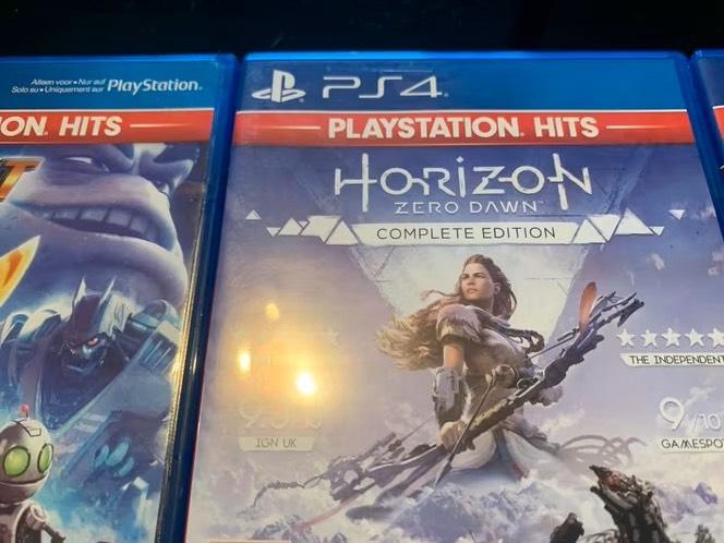 PS4 met spelletjes en een VR Bril, Online, Virtual Reality, Comme neuf, Autres genres