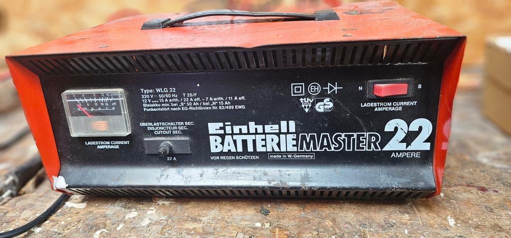 EINHELL BATTERIJLADER, Ophalen of Verzenden, Gebruikt