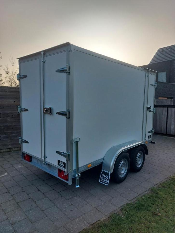 Gesloten dubbelasser aanhangwagen 2700kg - voordeel prijs!!, Autos : Divers, Remorques, Enlèvement
