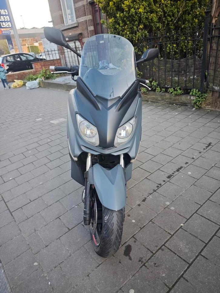 Scooter Yamaha 125 année 2012 41000 km entretien ok, Motos, Motos | Yamaha, Entreprise, Scooter, Enlèvement