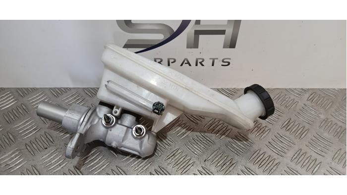 Cylindre de frein principal d'un Mercedes CLA, 3 mois de garantie, Utilisé, -, -