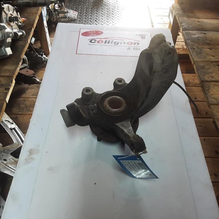 MOYEU DE ROUE AVANT DROIT Ford Focus C-Max (3M513K170), Autos : Pièces & Accessoires, Freins & Transmission, Ford, Utilisé