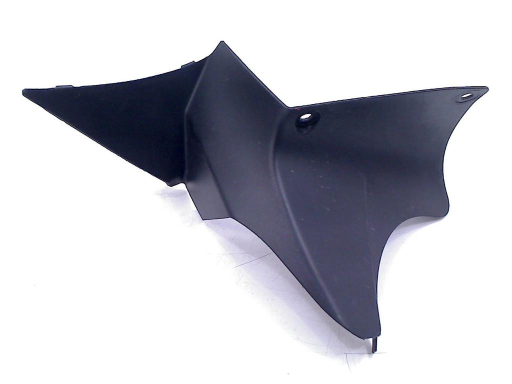 CARENAGE PANNEAU INTERNE Honda VFR 1200 F (VFR1200 + DCT), Motos, Dhr. S. di Majo, Utilisé, Info@cama-motorparts.nl, P.J. Troelstraweg 8 8
3144 CX  MAASSLUIS, NL