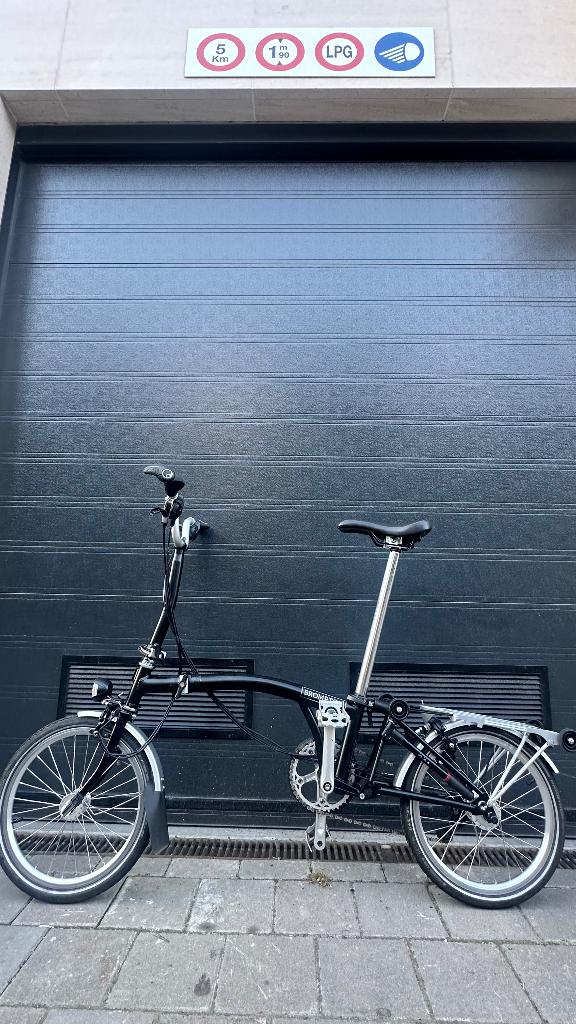 Brompton M6R black éclairage hub dynamo 6vitesses, Vitesses, Brompton, Comme neuf, Enlèvement