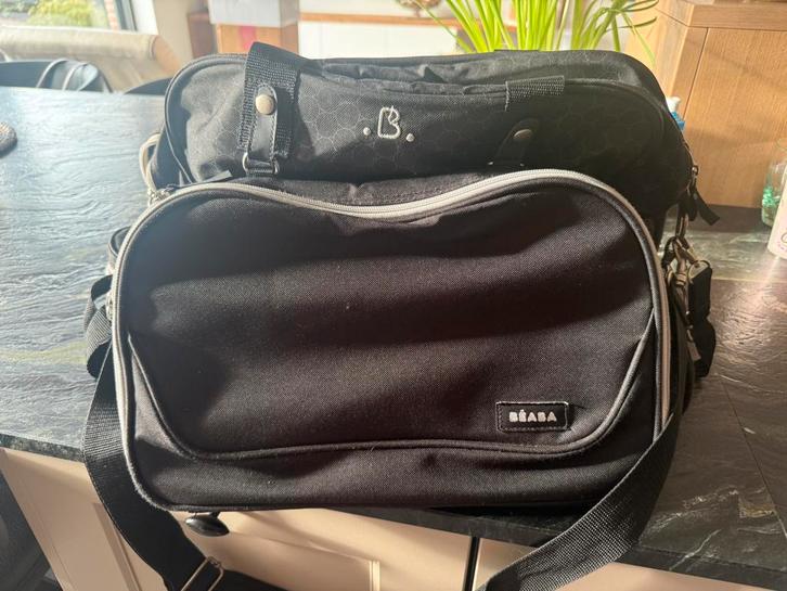 Béaba verzorgingstas - Zwart, Kinderen en Baby's, Luiertassen, Zo goed als nieuw, Ophalen