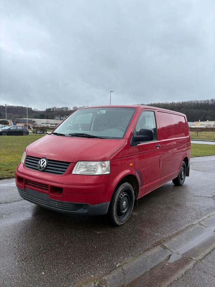 Vw t5 aménagé, Autos, Camionnettes & Utilitaires, Particulier, Volkswagen, Diesel, Euro 3, Enlèvement