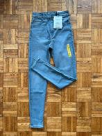 Grijze Pull&Bear Skinny Contour jeans voor dames, maat 36, Kleding | Dames, Nieuw, Ophalen of Verzenden, W28 - W29 (confectie 36)