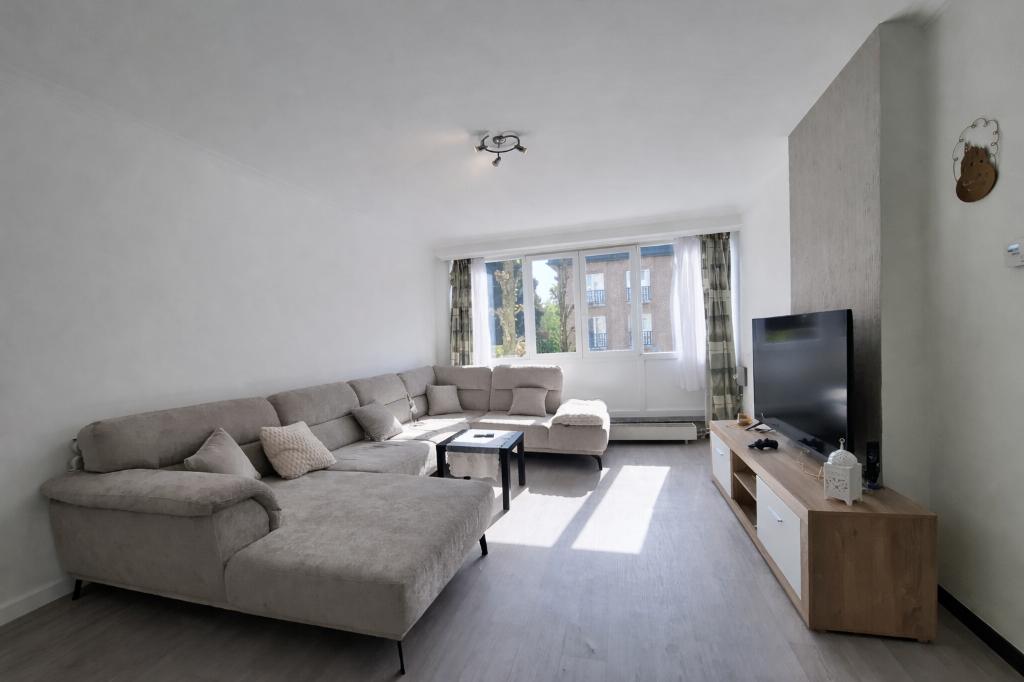 Gezellig 2-Slaapkamer Appartement Met Terras Te Huur!, Immo, 50 m² of meer, Turnhout