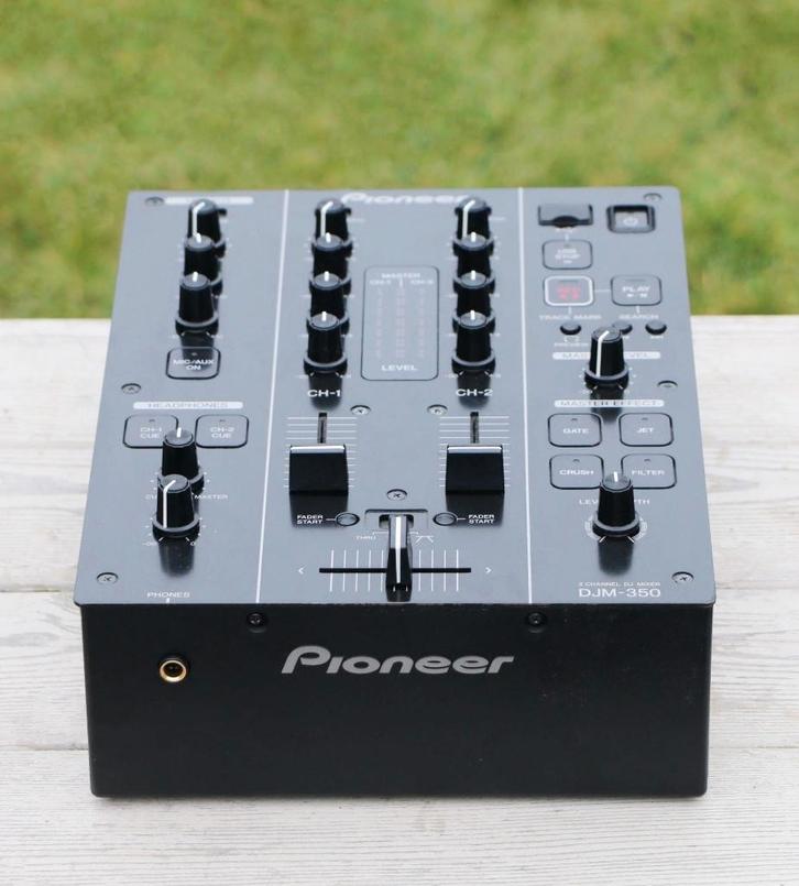 Pioneer DJM-350 Mixer, Musique & Instruments, Tables de mixage, Comme neuf, Moins de 5 canaux, Entrée micro, Enlèvement