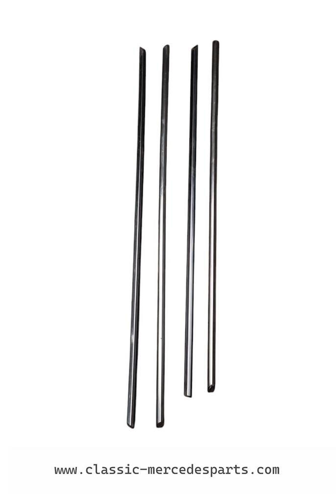 4x Sierstrip / stootlijst Mercedes w108 normale sedan, -, Enlèvement, Utilisé, -