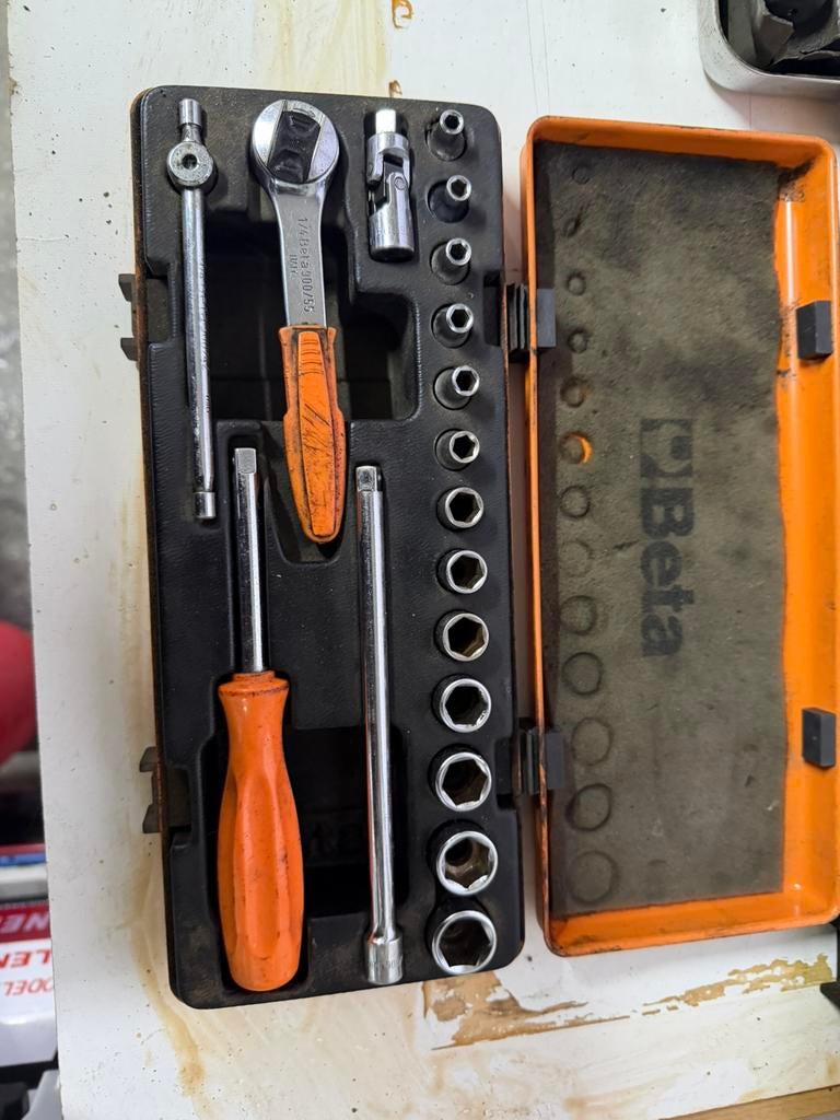 Lot de douille, clef , racagnac Facon et Beta de qualité, Enlèvement, Comme neuf