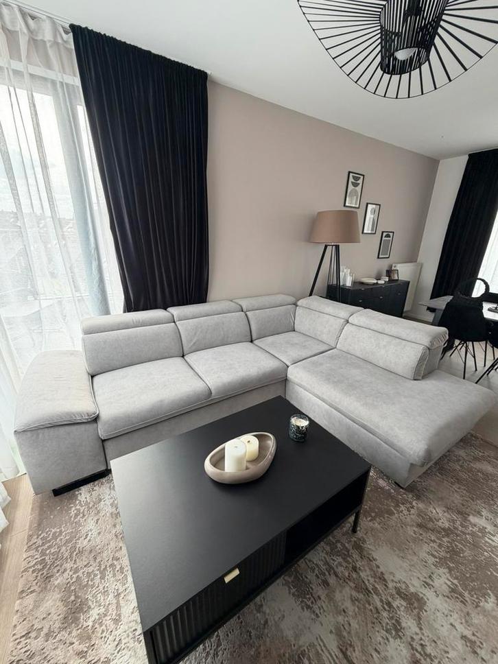 Canapé convertible en lit avec box de rangement, Maison & Meubles, Canapés | Coins salons complets, Comme neuf, Tissus, Enlèvement