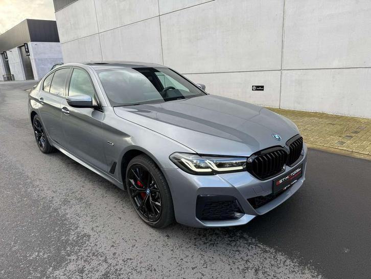 BMW 5 Serie 530 e/1EIG/M-SPORT/BLACKPACK/SUNROOF/CARPLAY/GAR, Auto's, BMW, Bedrijf, Te koop, 5 Reeks, 360° camera, ABS, Adaptive Cruise Control