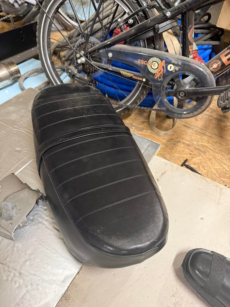 Dax orgineel zadel, Vélos & Vélomoteurs, Cyclomoteurs | Honda, Enlèvement, Utilisé