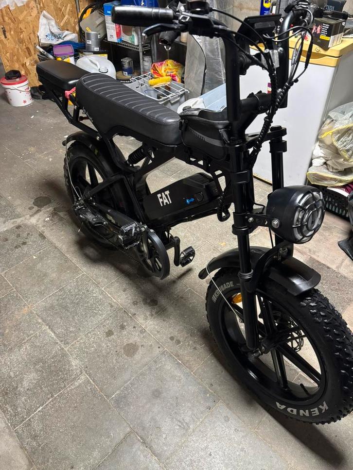 Fatbike v20 pro, Vélos & Vélomoteurs, Cyclomoteurs | Tomos, Comme neuf, Enlèvement