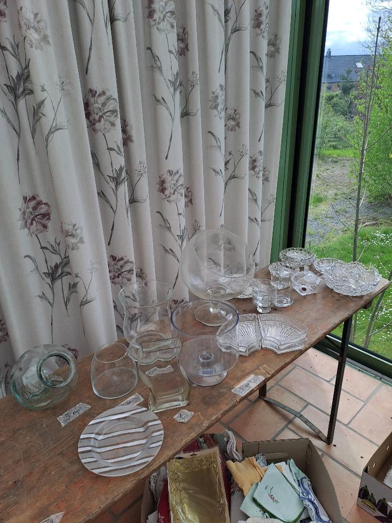 Lot d'articles de décorarion en verre, Enlèvement