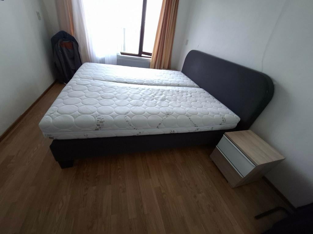 Boxspring 180 cm x 210cm, Ophalen, 210 cm, Tweepersoons, Zo goed als nieuw