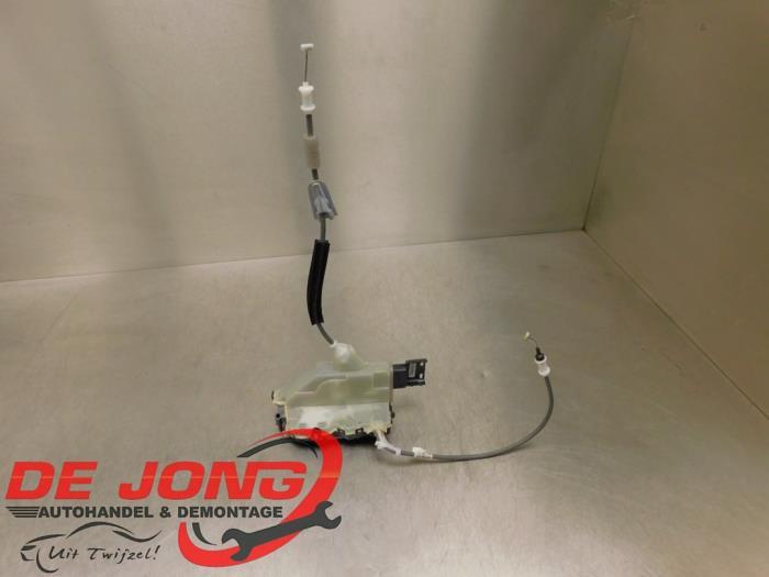 Serrure portière mécanique 4portes arrière droite d'un Op, Autos : Pièces & Accessoires, -, Opel, 3 mois de garantie, Utilisé