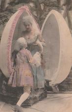 FANTASIE -  Koppel bij reuze Paasei  + 120 Jaar oud  !!!!!, Envoi, Avant 1920, Affranchie, Autres thèmes