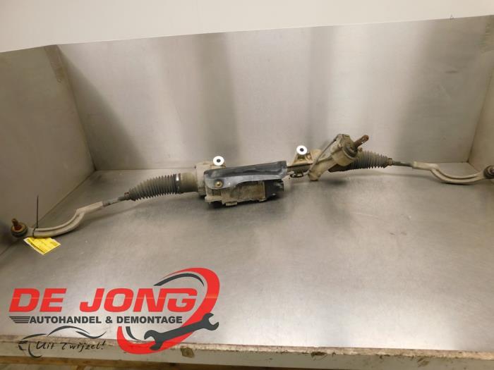 Boîtier de direction assistée d'un Mercedes Vito, 3 mois de garantie, Utilisé, -, -