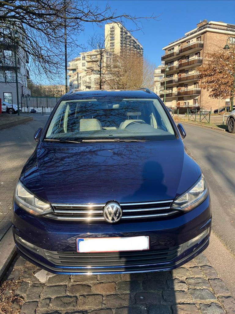 Volkswagen Touran 2016, Autos, Volkswagen, Particulier, Touran, ABS, Caméra de recul, Phares directionnels, Régulateur de distance