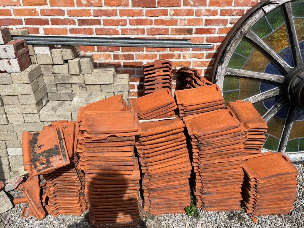 Authentieke oude dakpannen “MARCKE LEZ COUTRAI” – 200 stuks, Ophalen, Steen of Klei, Dakpannen, Rood