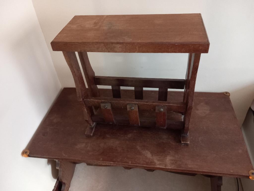 table de salon + porte journaux en bois, 50 à 100 cm, Enlèvement, Utilisé, Chêne