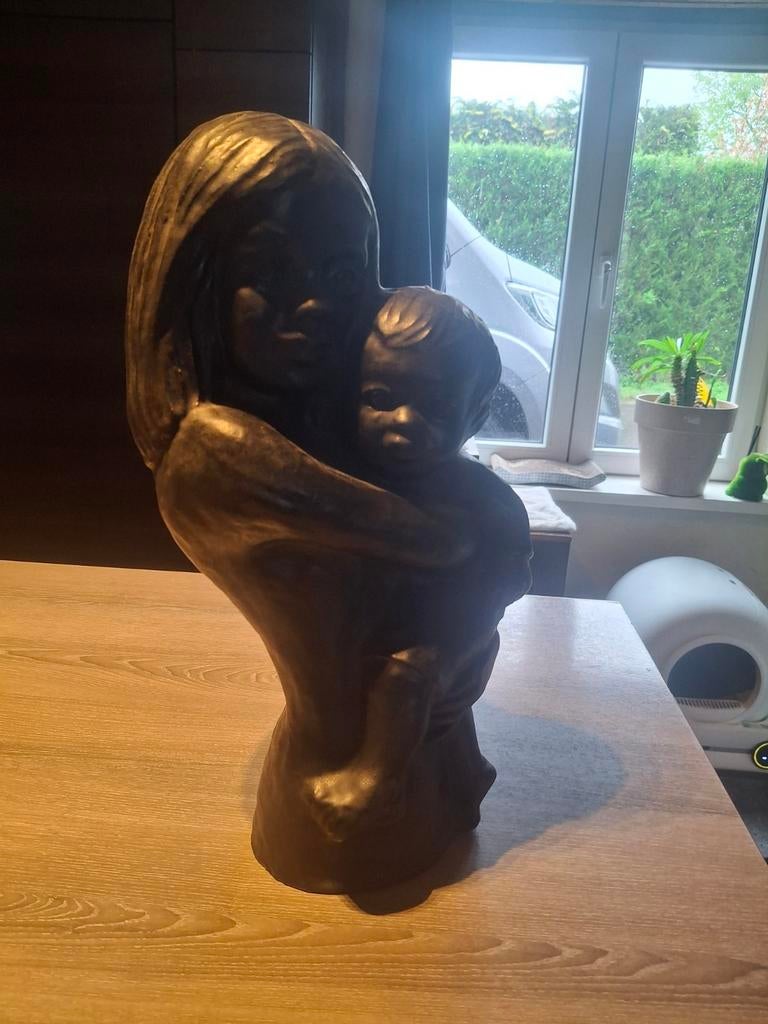 Kunstwerk van Emiel Laskaris, Ophalen