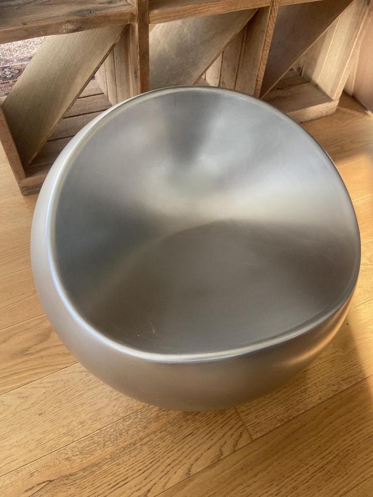 Fauteuil / siège design gris argenté Kartell, Huis en Inrichting, Fauteuils, Gebruikt, 50 tot 75 cm, 75 tot 100 cm, Ophalen